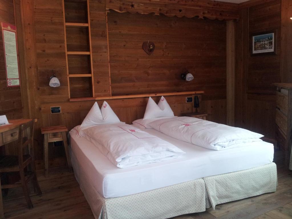 La Torretta Hotel Challand-Saint-Anselme Екстериор снимка